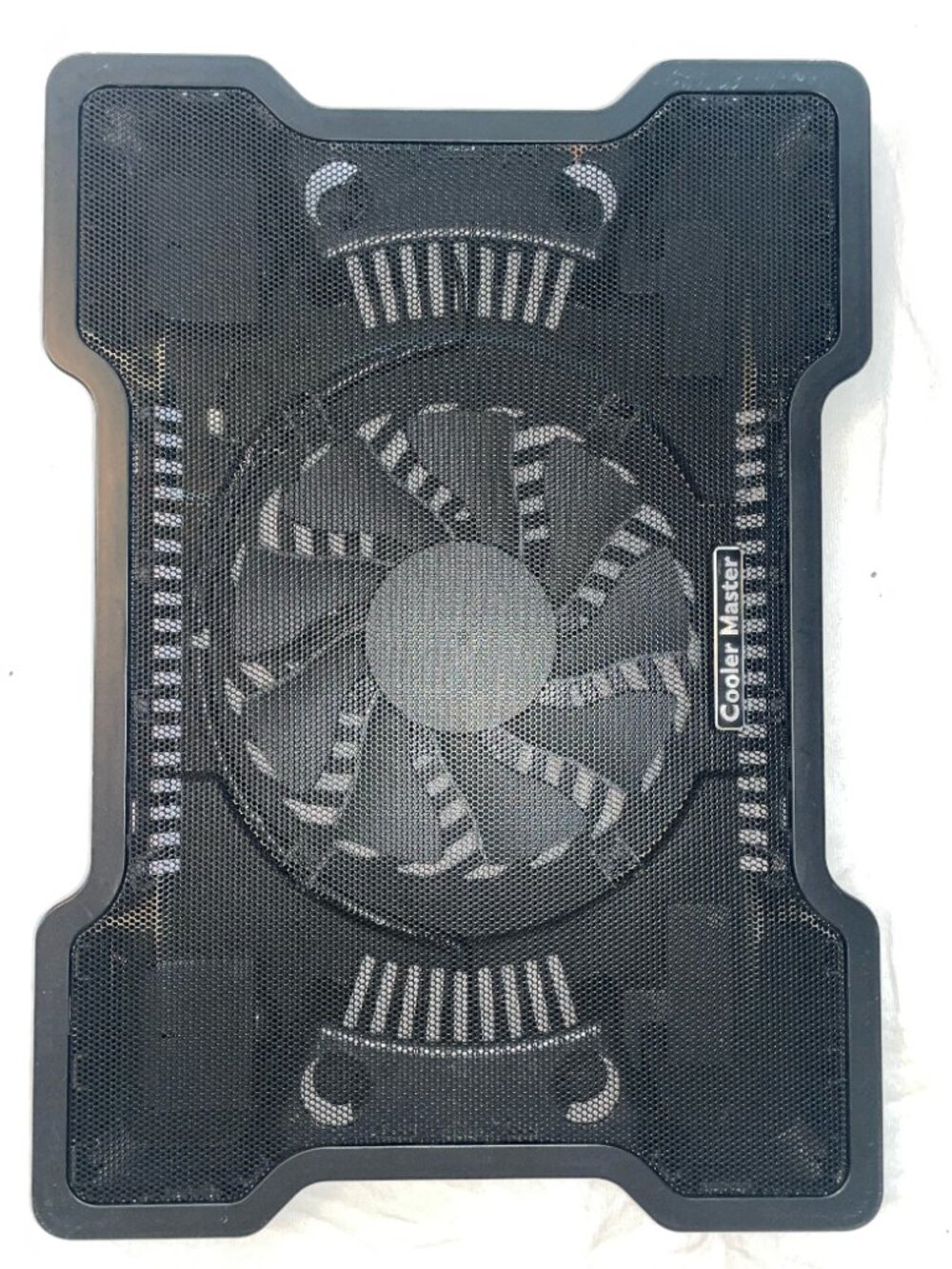 Cooler Master NotePal X-Slim Ultra-Slim Laptop Cooling Pad with 160mm Fan